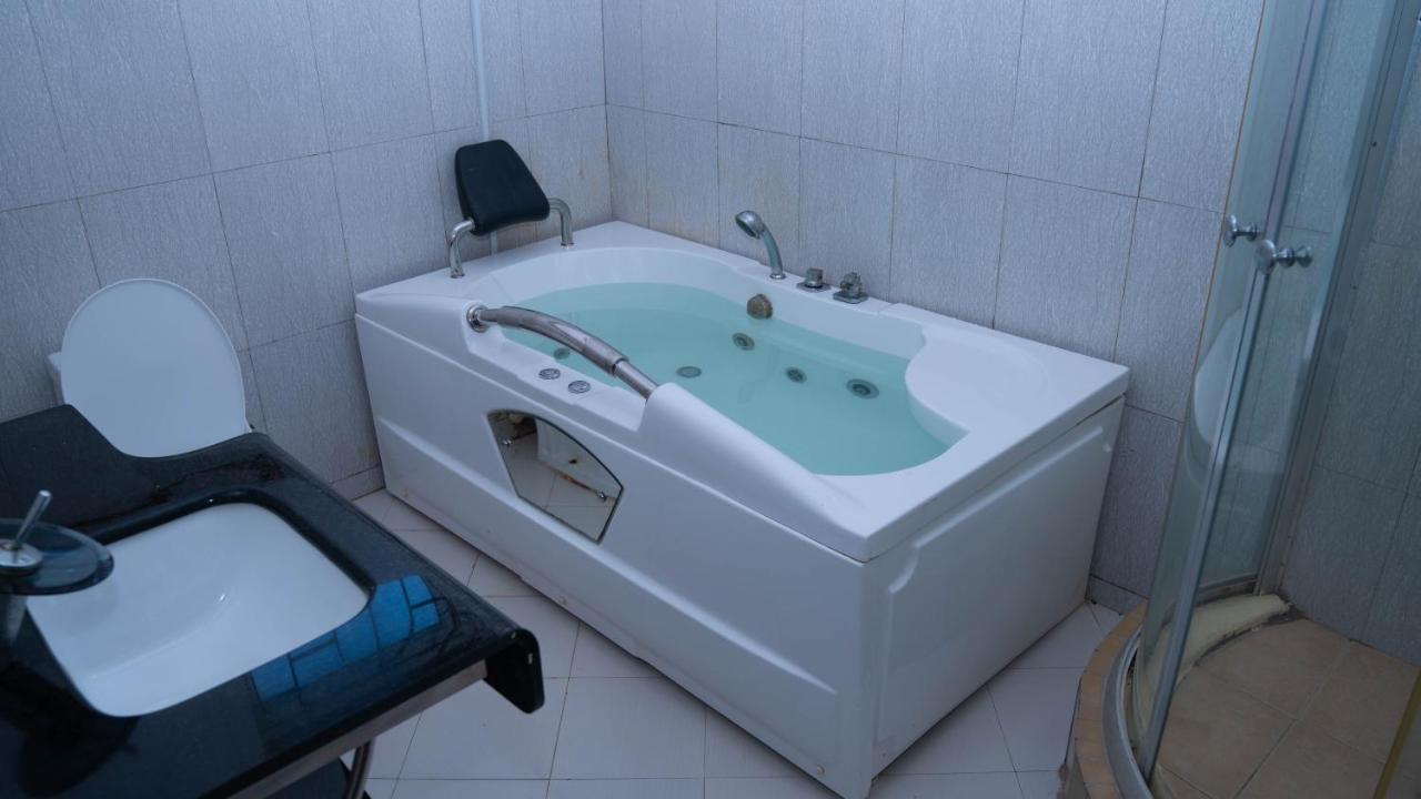 Luxury Beach Villa Inn Dar es Salaam Luaran gambar